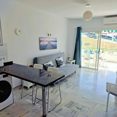 Venus Apartment *